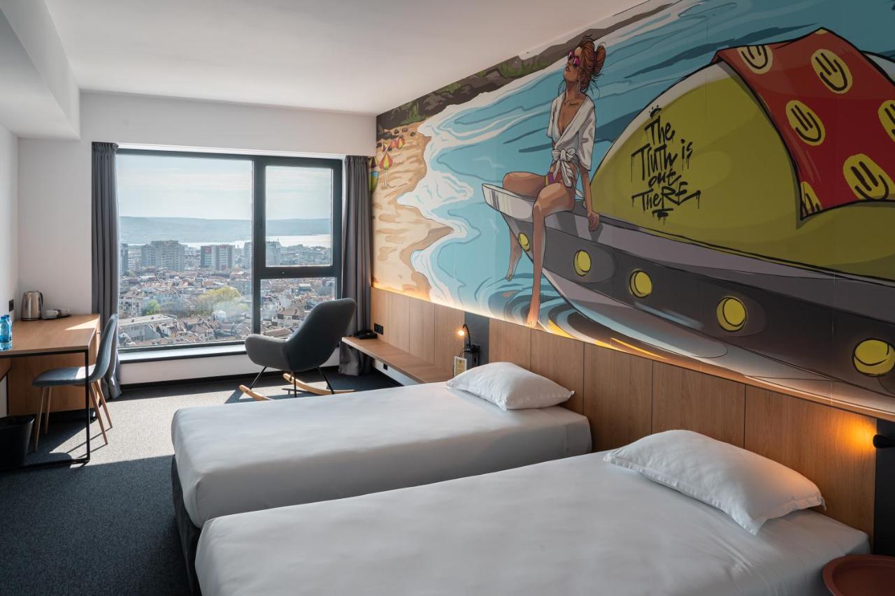 Hotel Campus 90 - Free Parking Варна Экстерьер фото