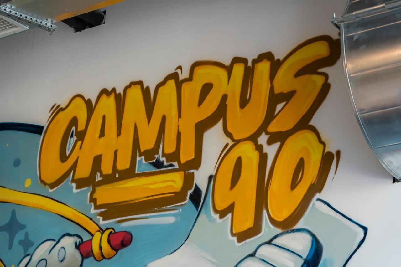 Hotel Campus 90 - Free Parking Варна Экстерьер фото